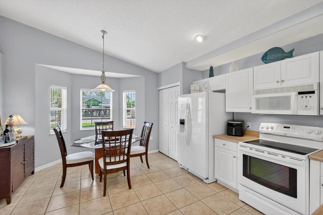 39 WHEELING LANE, Palm Coast, FL 32164