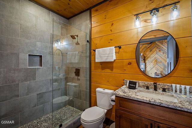 1852 Mountain Ash Way, Sevierville, TN 37876