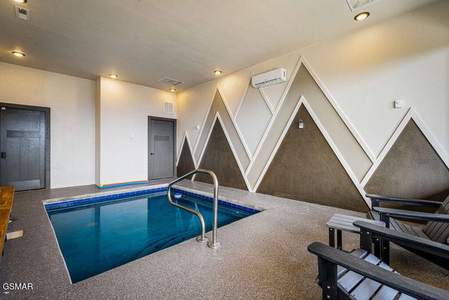 1852 Mountain Ash Way, Sevierville, TN 37876