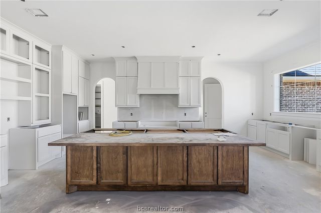 4705 Foxglove Court, College Station, TX 77845