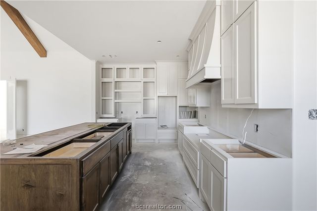 4705 Foxglove Court, College Station, TX 77845