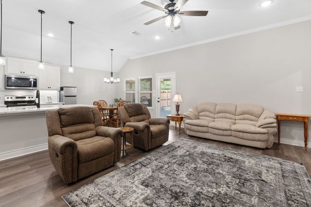 7701 Scott Lane, Greenville, TX 75402