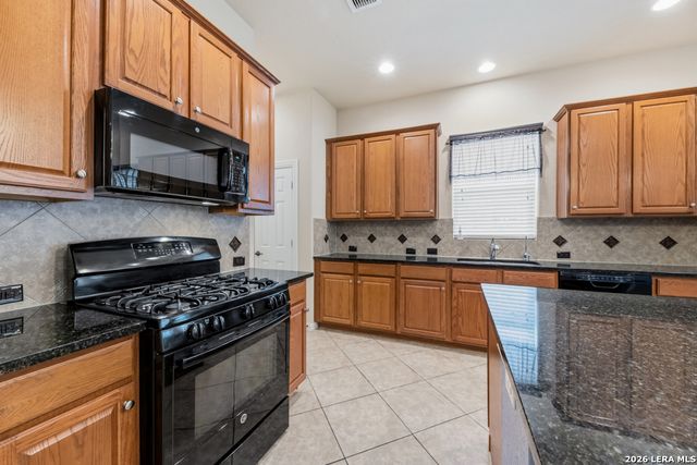 12818 Coal Mine Rise, San Antonio, TX 78245
