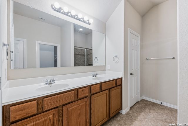 12818 Coal Mine Rise, San Antonio, TX 78245