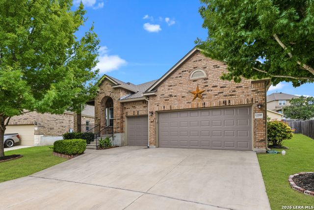 12818 Coal Mine Rise, San Antonio, TX 78245