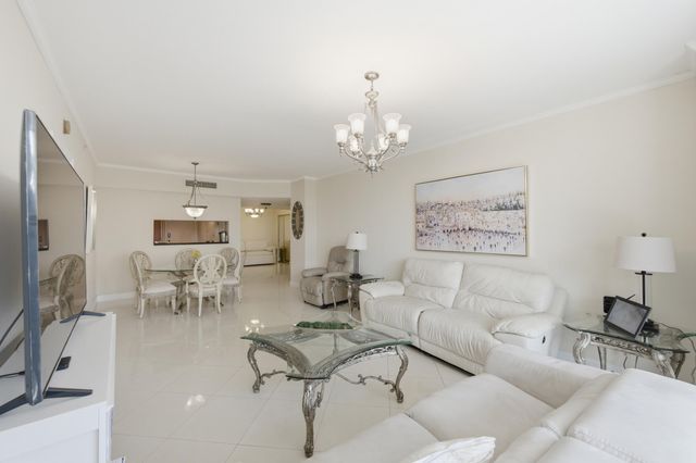 9595 Collins Avenue N3-f, Surfside, FL 33154