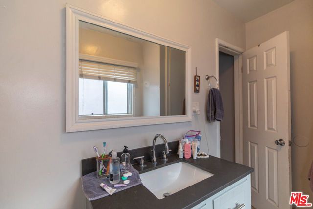 13007 W Washington Boulevard, Culver City, CA 90066