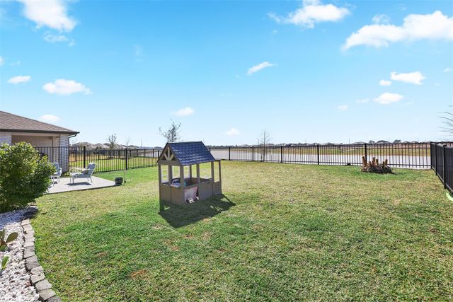 2421 Mar Vista Lane, Texas City, TX 77568