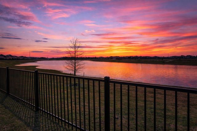 2421 Mar Vista Lane, Texas City, TX 77568