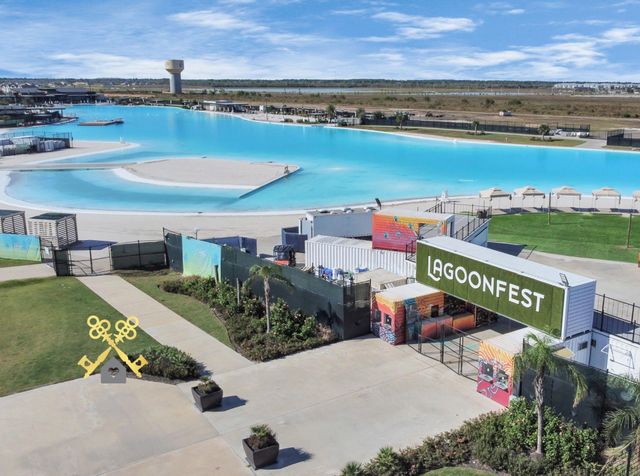 2421 Mar Vista Lane, Texas City, TX 77568