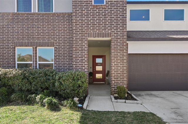 2421 Mar Vista Lane, Texas City, TX 77568