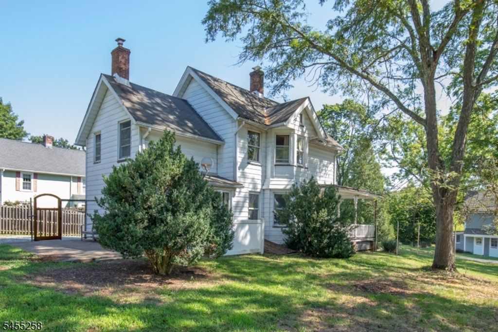 6 Bodine Ave, Peapack Gladstone Boro, NJ 07934 — photo 5