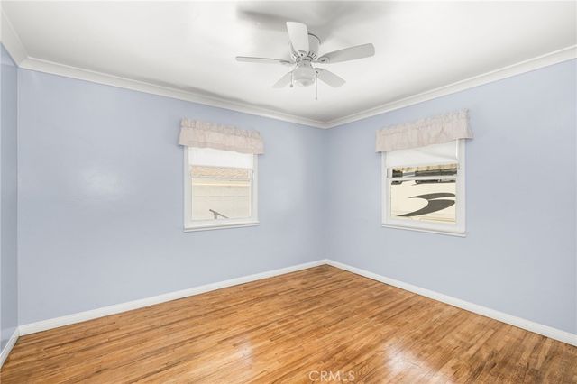 1034 E Palmyra Avenue, Orange, CA 92866