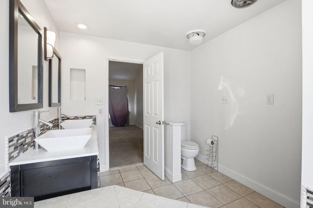 8105 BIRDSONG DR, Fort Washington, MD 20744