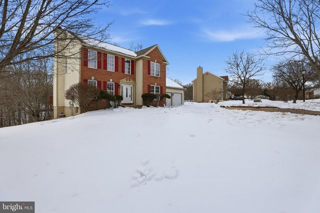 8105 BIRDSONG DR, Fort Washington, MD 20744