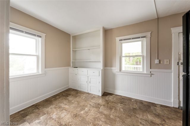 1235 Donald Avenue Upper North, Lakewood, OH 44107