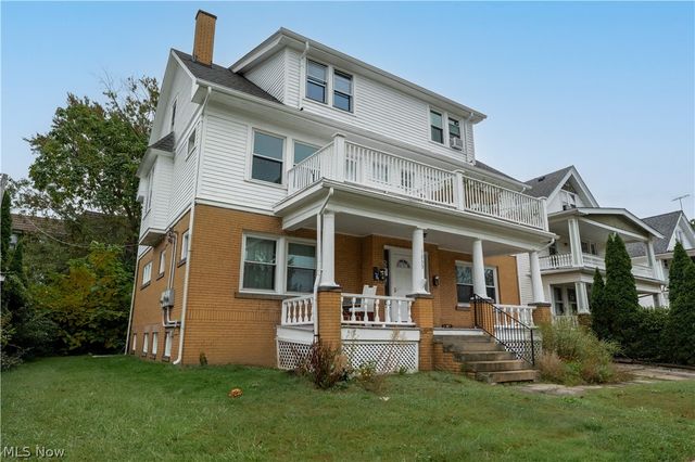 1235 Donald Avenue Upper North, Lakewood, OH 44107