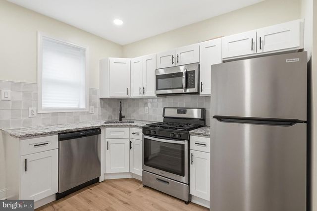 1441 S MARSTON ST, Philadelphia, PA 19146