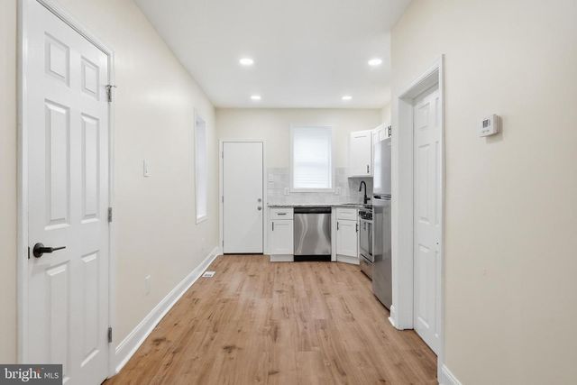 1441 S MARSTON ST, Philadelphia, PA 19146