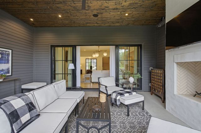 328 Kelly Glenn Ct, Brentwood, TN 37027