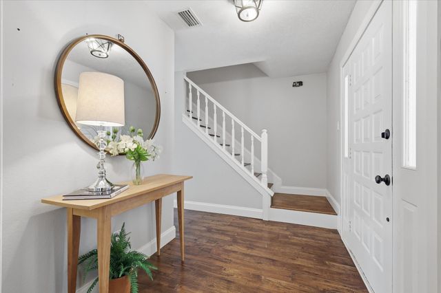 513 Fox Creek Court, Denton, TX 76209