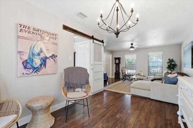 513 Fox Creek Court, Denton, TX 76209