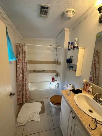 8813 Warner W Street, Bayou La Batre, AL 36509