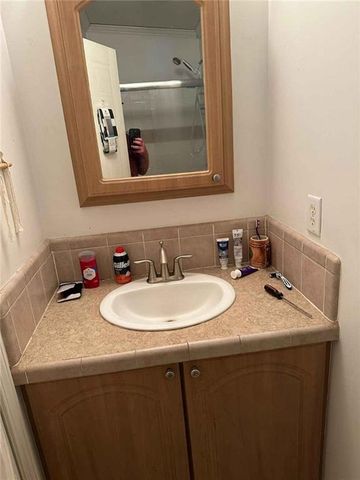 8813 Warner W Street, Bayou La Batre, AL 36509