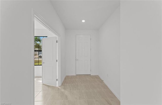 3853 Passion Vine DR, Alva, FL 33920