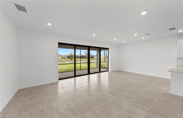 3853 Passion Vine DR, Alva, FL 33920