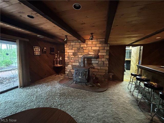 2180 Kimberley Drive NW, Dover, OH 44622