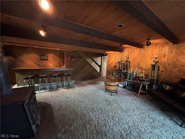 2180 Kimberley Drive NW, Dover, OH 44622