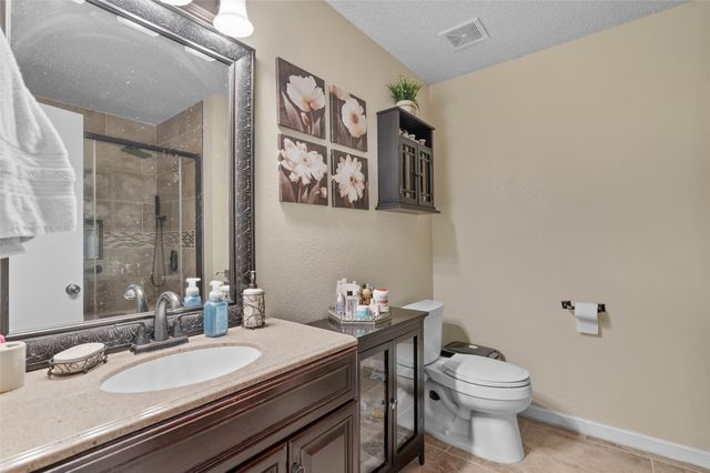 317 Quail Crossing Drive, Sanger, TX 76266