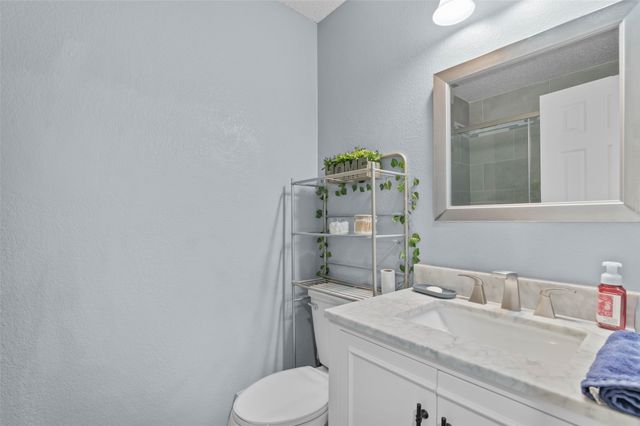 317 Quail Crossing Drive, Sanger, TX 76266