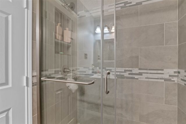 317 Quail Crossing Drive, Sanger, TX 76266