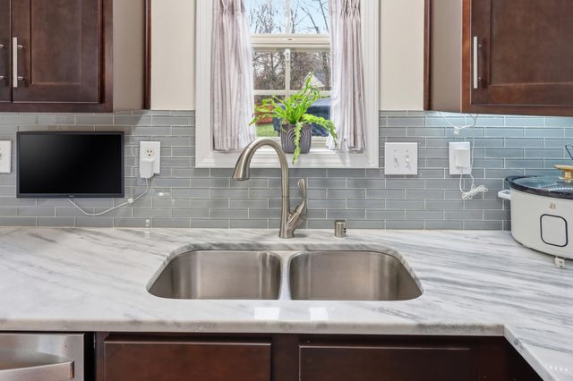 118 Chamberlain Drive, Georgetown, KY 40324