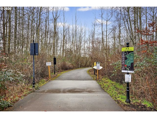 28677 Sw COSTA Cir, Wilsonville, OR 97070