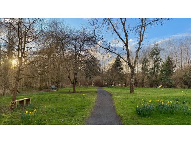 28677 Sw COSTA Cir, Wilsonville, OR 97070