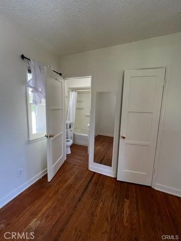 748 S Euclid Avenue, Pasadena, CA 91106