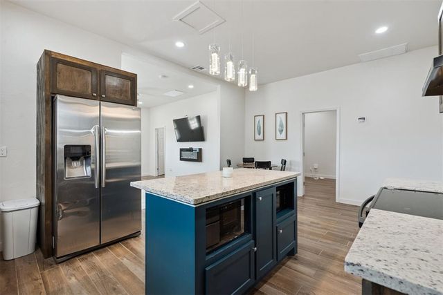 314 W Springer Avenue, Guthrie, OK 73044