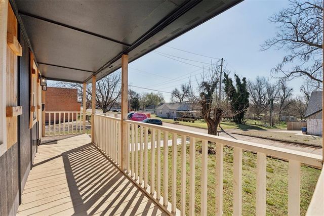 314 W Springer Avenue, Guthrie, OK 73044