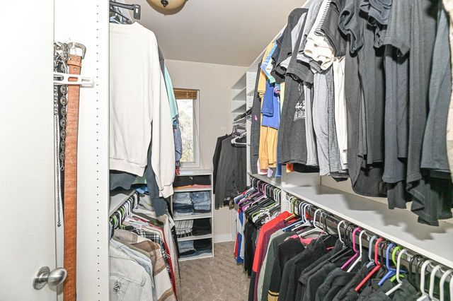8801 Hart DRIVE, Waterford, WI 53185