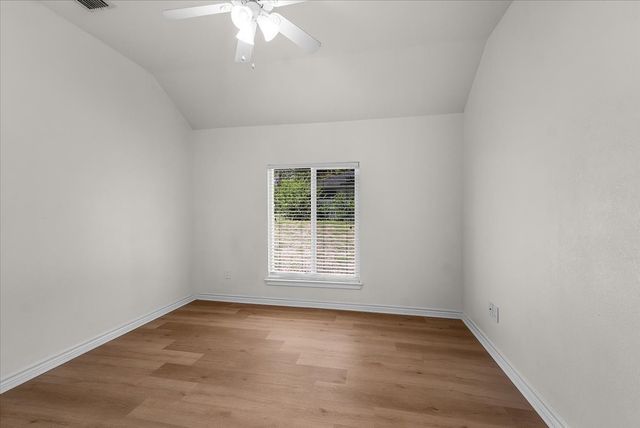 828 Springer Avenue, Fort Worth, TX 76114