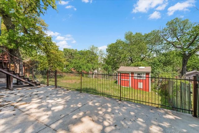 828 Springer Avenue, Fort Worth, TX 76114