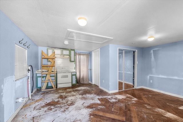 828 Springer Avenue, Fort Worth, TX 76114