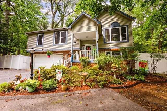 5760 EUCALYPTUS DR, Saint Leonard, MD 20685