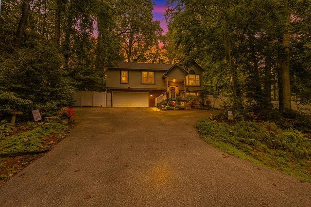 5760 EUCALYPTUS DR, Saint Leonard, MD 20685