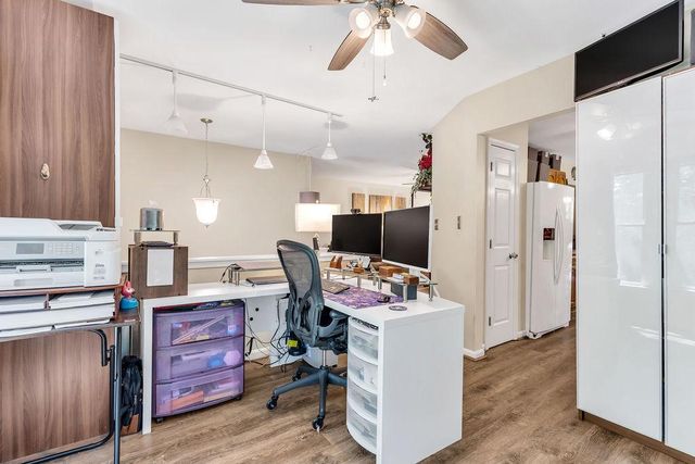 5760 EUCALYPTUS DR, Saint Leonard, MD 20685