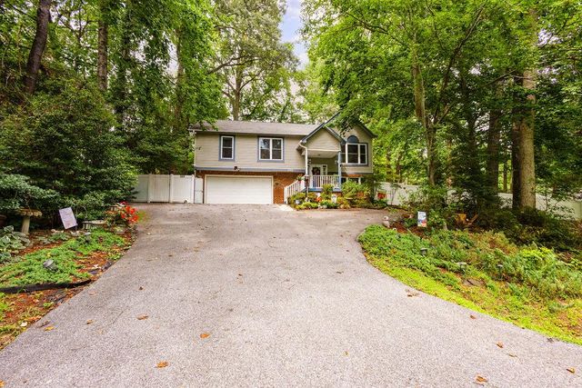 5760 EUCALYPTUS DR, Saint Leonard, MD 20685