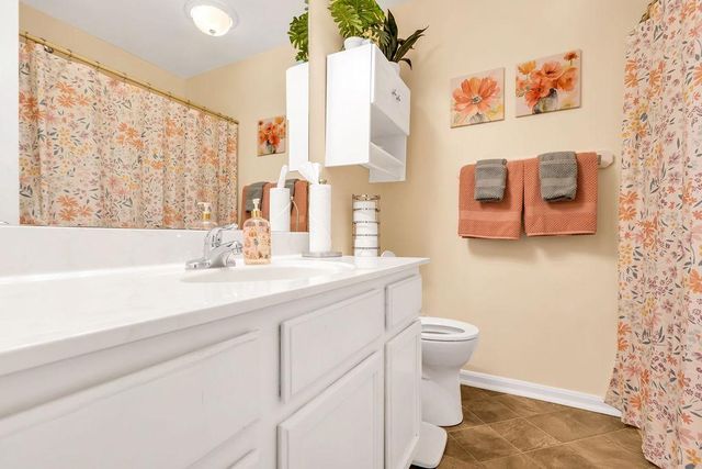5760 EUCALYPTUS DR, Saint Leonard, MD 20685